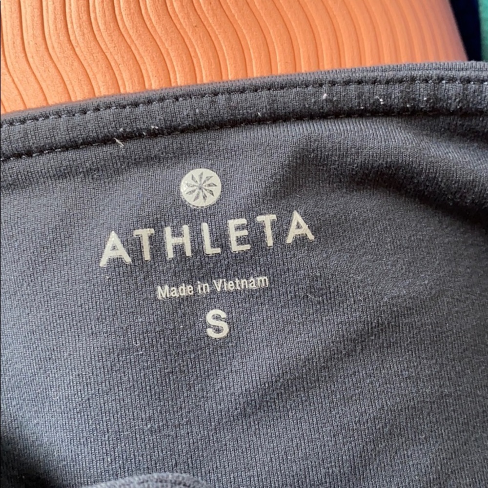 Athleta grey cropped leggings - Picture 4 of 5